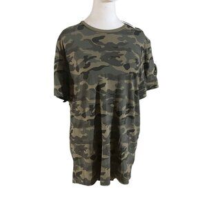 Old Navy Men's Camouflage Short Sleeve T-Shirt Army Green Camouflage Tee M NWT